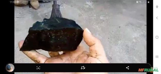 Preto absoluto e quartzito branco Imagem Preto absoluto e quartzito branco