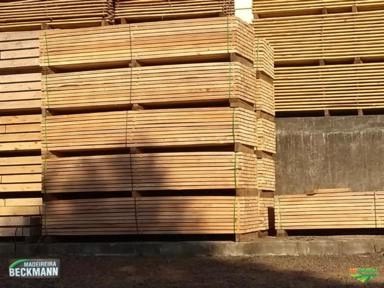 Imagem Madeira serrada eucalipto (grandis) Imagem Madeira serrada eucalipto (grandis)