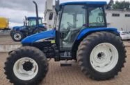 Trator New Holland TL 100 4x4 ano 02