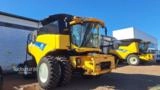 Colheitadeira New Holland CR 9060 Imagem Colheitadeira New Holland CR 9060