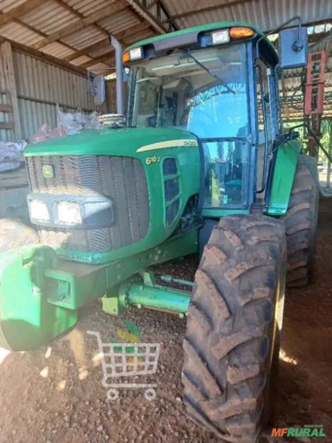 Trator John Deere 6110J, Ano 2015 Imagem Trator John Deere 6110J, Ano 2015
