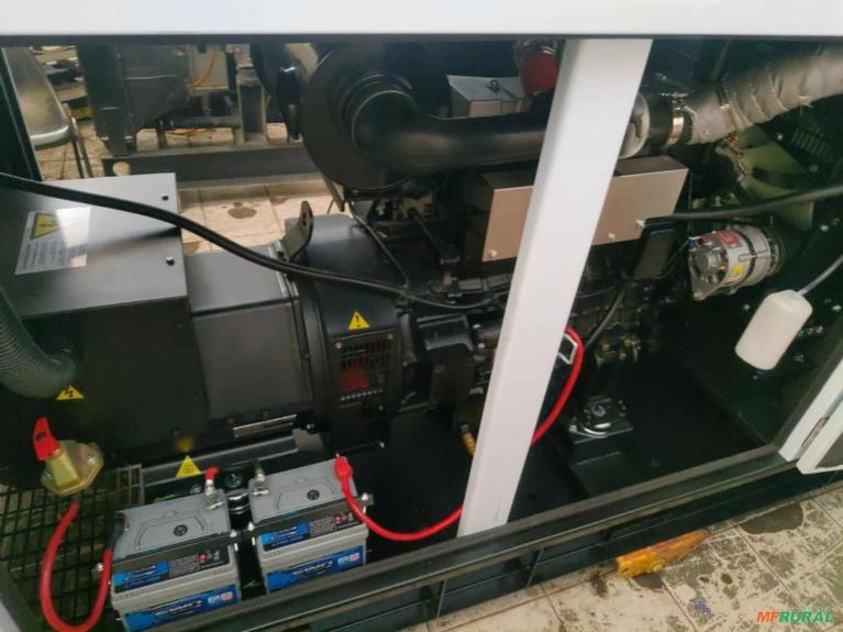 Grupo Gerador 80 kva carenado Imagem Grupo Gerador 80 kva carenado