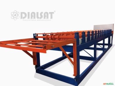 Máquina perfiladeira para fabricar telhas metálicas Imagem Máquina perfiladeira para fabricar telhas metálicas