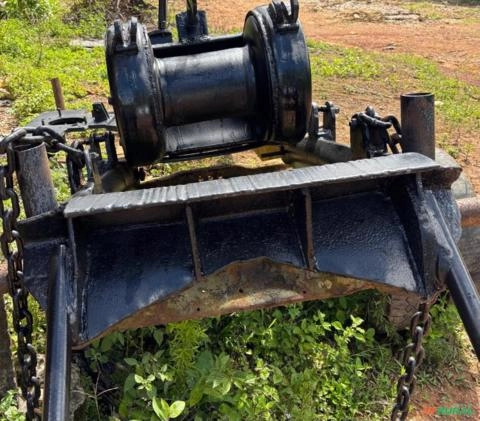 Guincho Florestal caçador Imagem Guincho Florestal caçador
