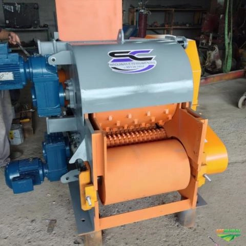 Picador de madeiras 530x250 Imagem Picador de madeiras 530x250