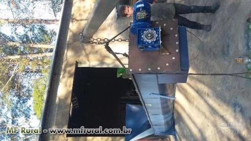 Imagem Rosca sem Tipo calha para transporte de garrafa PET Imagem Rosca sem Tipo calha para transporte de garrafa PET