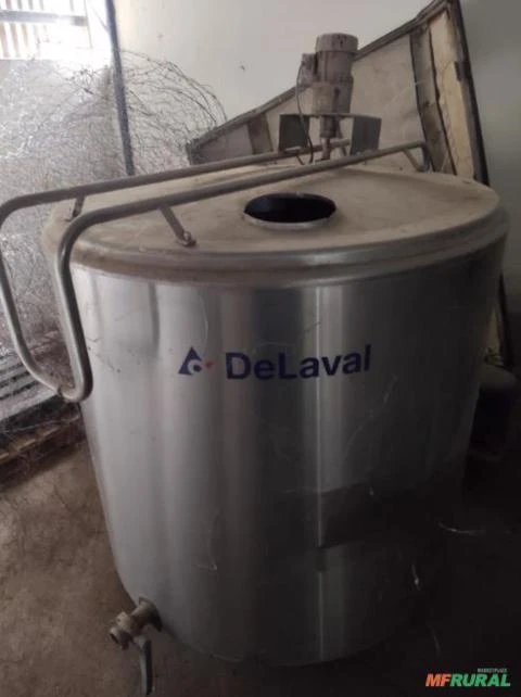 Tanque Resfriador de Leite 1000 Litros DeLaval