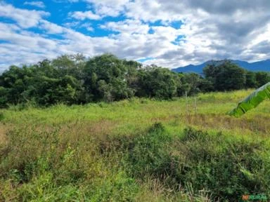 Área industrial frente rodovia em Garuva -SC