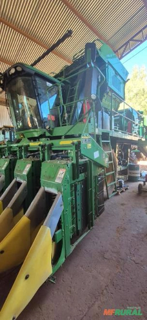 Imagem Colheitadeira de Algodão John Deere 7760 Imagem Colheitadeira de Algodão John Deere 7760