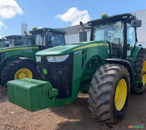 Imagem Trator John Deere 8320R Imagem Trator John Deere 8320R