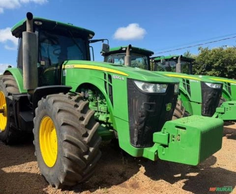 Imagem Trator John Deere 8320R Imagem Trator John Deere 8320R