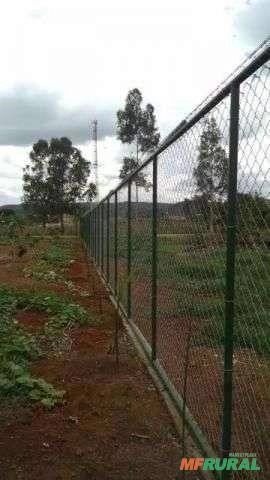 Imagem Fazemos cercas em chácara, fazenda, lote, sítio Imagem Fazemos cercas em chácara, fazenda, lote, sítio
