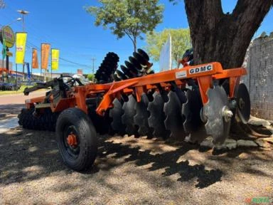 Imagem GRADE NIVELADORA 48 DISCOS - CIVEMASA - NOVA Imagem GRADE NIVELADORA 48 DISCOS - CIVEMASA - NOVA