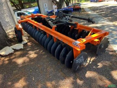 Imagem GRADE NIVELADORA 48 DISCOS - CIVEMASA - NOVA Imagem GRADE NIVELADORA 48 DISCOS - CIVEMASA - NOVA