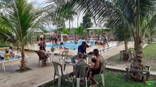 Sitio e Clube Beira Rio em Itaituba