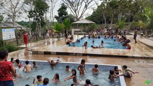 Sitio e Clube Beira Rio em Itaituba