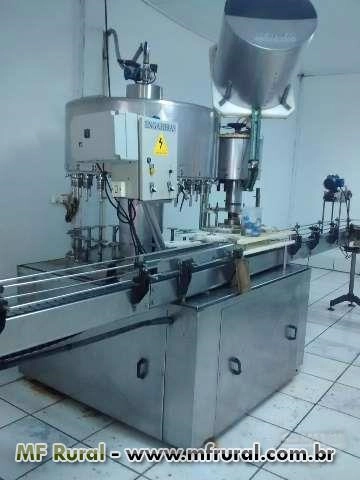 Imagem Maquinas para refrigerantes e bebidas em geral Imagem Maquinas para refrigerantes e bebidas em geral