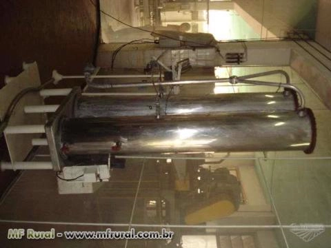 Imagem Maquinas para refrigerantes e bebidas em geral Imagem Maquinas para refrigerantes e bebidas em geral