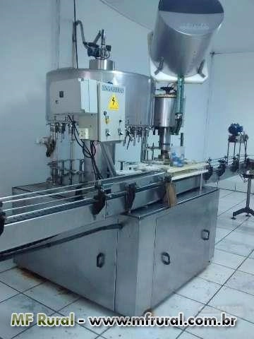 Imagem Maquinas para refrigerantes e bebidas em geral Imagem Maquinas para refrigerantes e bebidas em geral