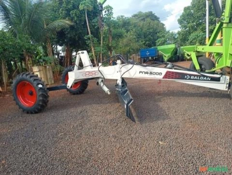 PNA - Plaina Niveladora Agrícola 5000 Totalmente hidráulica Baldan Nova Imagem PNA - Plaina Niveladora Agrícola 5000 Totalmente hidráulica Baldan Nova