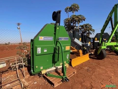 Imagem Roçadeira modelo RC² 1500 marca Tatu giro livre nova Imagem Roçadeira modelo RC² 1500 marca Tatu giro livre nova