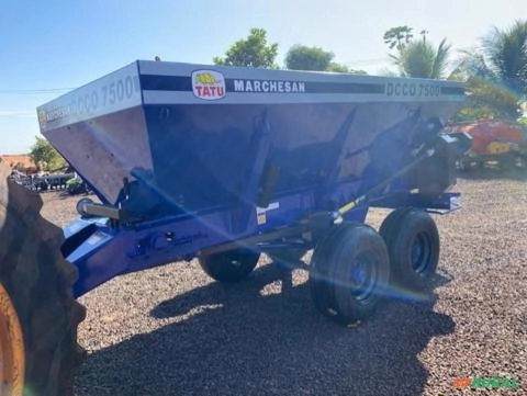 Imagem Distribuidor Fertilizantes e Composto Orgânico modelo DCCO 7.500 Kilos esteira de 80 cm marca Tatu Imagem Distribuidor Fertilizantes e Composto Orgânico modelo DCCO 7.500 Kilos esteira de 80 cm marca Tatu