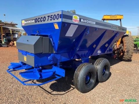 Imagem Distribuidor Fertilizantes e Composto Orgânico modelo DCCO 7.500 Kilos esteira de 80 cm marca Tatu Imagem Distribuidor Fertilizantes e Composto Orgânico modelo DCCO 7.500 Kilos esteira de 80 cm marca Tatu