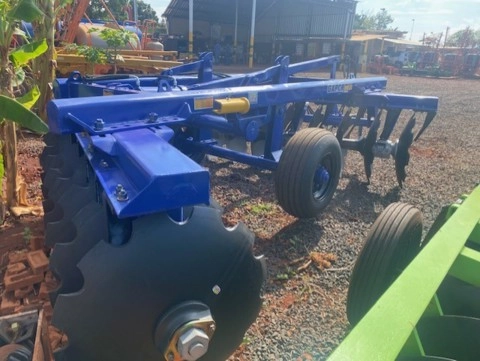 Imagem Grade Aradora Super Pesada Marca Tatu modelo GAPCR 16x34"x340mm Nova Imagem Grade Aradora Super Pesada Marca Tatu modelo GAPCR 16x34"x340mm Nova