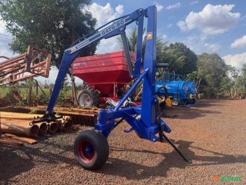 Guincho Big Bag 2.000 kg, modelo GATG RO, giratório, roda oscilante, marca Tatu Novo Imagem Guincho Big Bag 2.000 kg, modelo GATG RO, giratório, roda oscilante, marca Tatu Novo