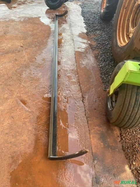 Imagem Triton Modelo Miênia 4300 marca HM AGRO ano 2020 semi novo C/ kit Transporte Imagem Triton Modelo Miênia 4300 marca HM AGRO ano 2020 semi novo C/ kit Transporte