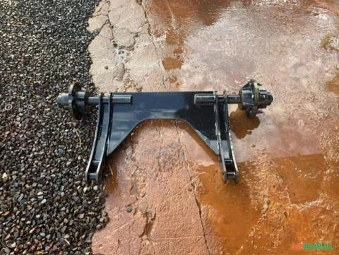 Imagem Triton Modelo Miênia 4300 marca HM AGRO ano 2020 semi novo C/ kit Transporte Imagem Triton Modelo Miênia 4300 marca HM AGRO ano 2020 semi novo C/ kit Transporte