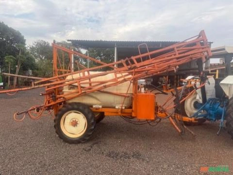 Pulverizador Columbia Cross bomba JP-100 marca Jacto ano 1998 Imagem Pulverizador Columbia Cross bomba JP-100 marca Jacto ano 1998