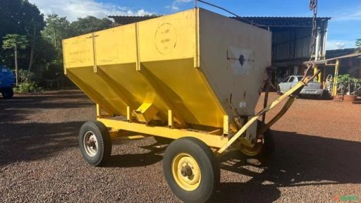 Carreta Graneleira marca Jacuí capacidade 4.000 kg Imagem Carreta Graneleira marca Jacuí capacidade 4.000 kg