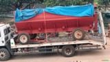 Carreta Graneleira Modelo Tanker 20.000 kg Marca Jan Pistão no Tubo Pronta para Trabalhar! Imagem Carreta Graneleira Modelo Tanker 20.000 kg Marca Jan Pistão no Tubo Pronta para Trabalhar!