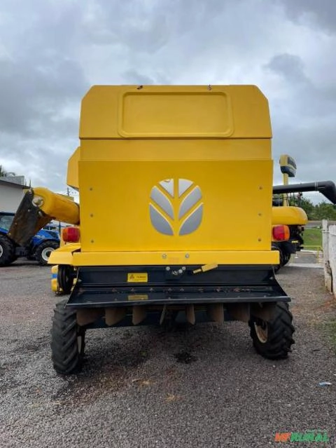 Imagem COLHEITADEIRA NEW HOLLAND TC 5070 ANO 2017 Imagem COLHEITADEIRA NEW HOLLAND TC 5070 ANO 2017