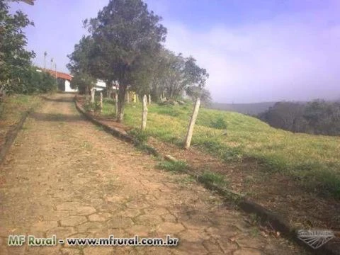 Chácara em Piracaia de 2500m com rancho, pomar e gramado! facilito pagamento