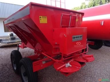 Imagem Distribuidor de Adubo e Calcário Ipacol DSE 5500 Imagem Distribuidor de Adubo e Calcário Ipacol DSE 5500