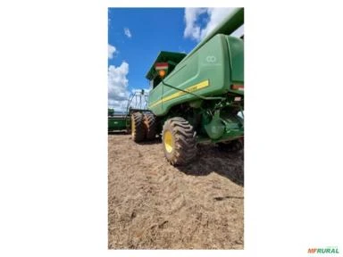 Colheitadeira John Deere 9670 STS