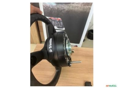 Imagem Piloto elétrico Massey Ferguson Trimble Imagem Piloto elétrico Massey Ferguson Trimble