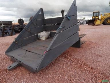 Suporte para trator Massey 275 Imagem Suporte para trator Massey 275