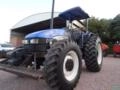 Trator New Holland TL 95 Imagem Trator New Holland TL 95