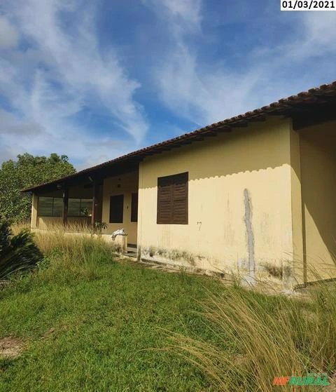 Chácara 12.000m², c/ casa 350m² em Araruama/RJ