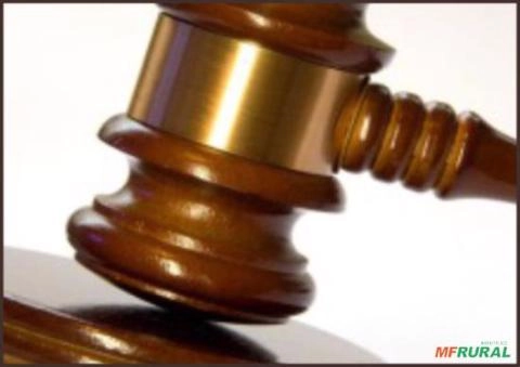 Trator Agrícola em Penápolis/SP Imagem Trator Agrícola em Penápolis/SP