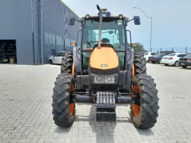 Trator ST Max 105 4x4 ano 15