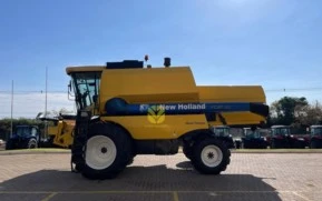 Colheitadeira New Holland Arrozeira TC 5090 ano 2012 com plataforma