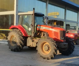 Trator Massey Ferguson 7150 4x4 ano 09