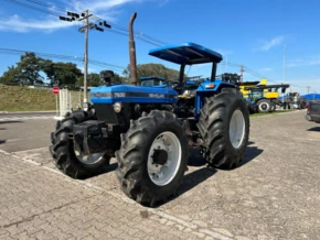 Trator New Holland 7630 ano 2010