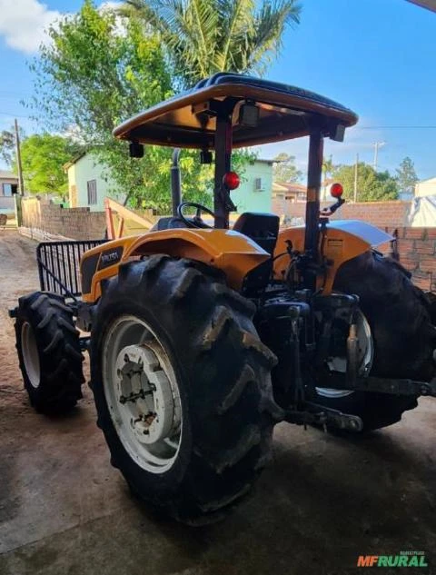 Trator Valtra A 950 ano 2020.