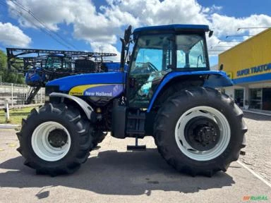 Trator New Holland TM 7040 ano 2012