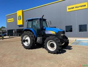 Trator New Holland TM7020 Ano 2009